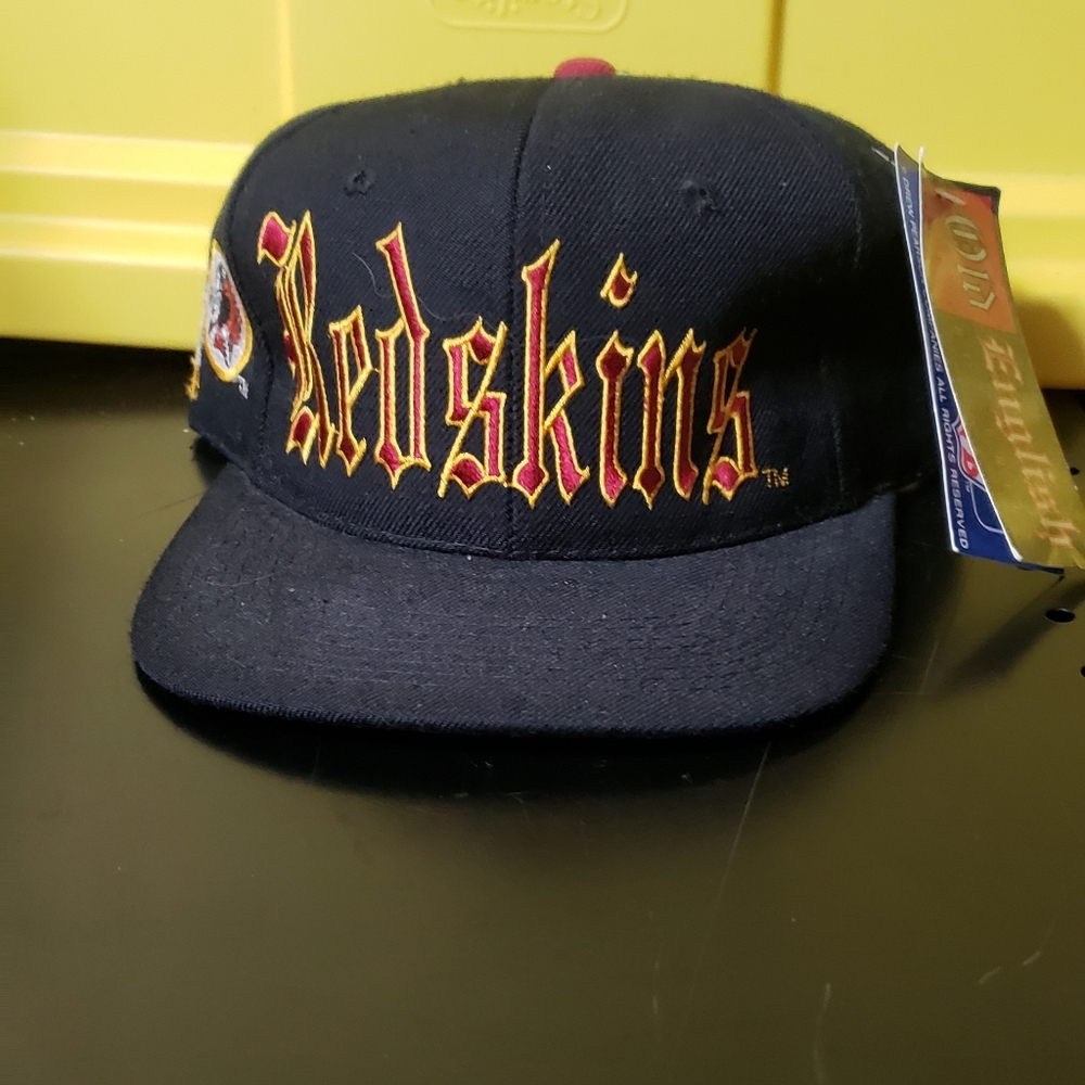 Vintage Redskins snapback hat